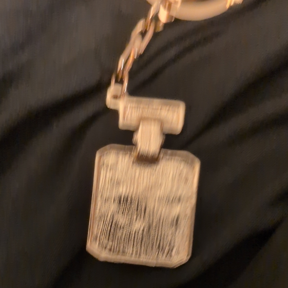 Purple Perfume Bottle Keychain - Picture 2 of 3